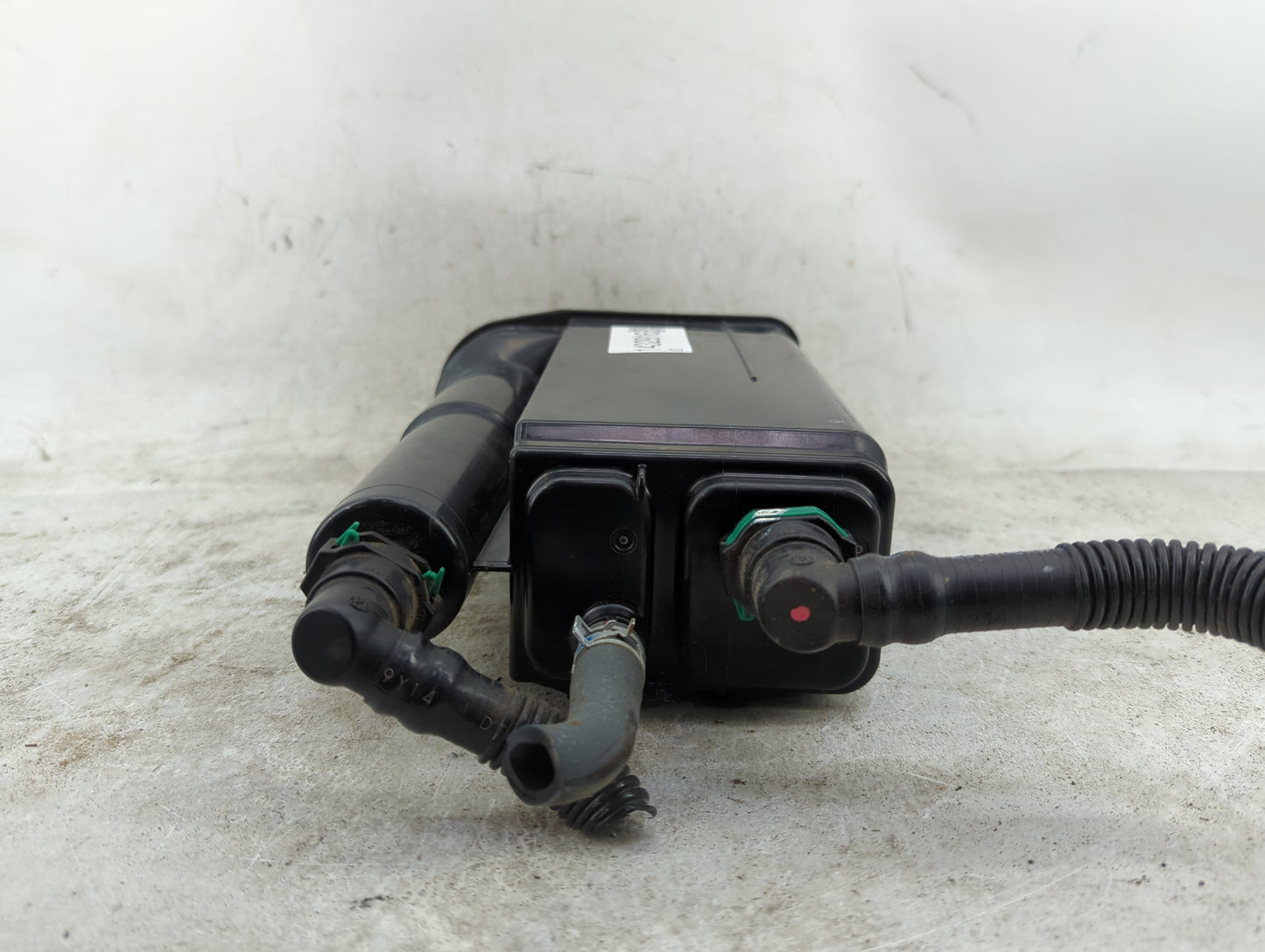 2020 Toyota Rav4 Fuel Vapor Charcoal Canister - Oemusedautoparts1.com