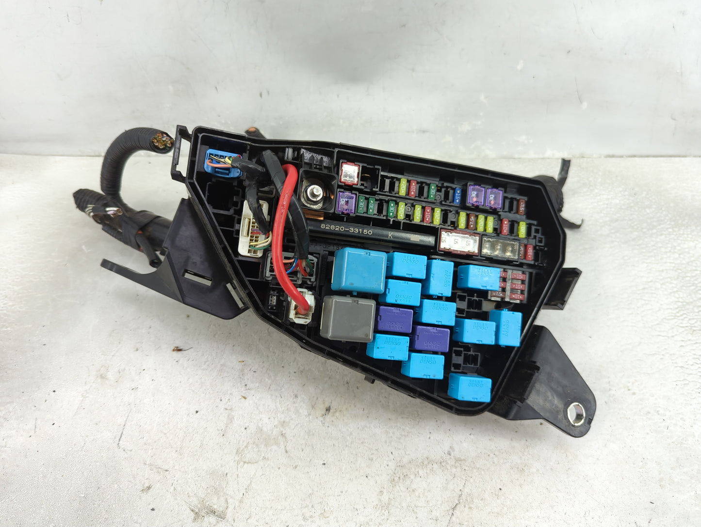 2019-2022 Toyota Rav4 Fusebox Fuse Box Panel Relay Module Fits Fits 2019 2020 2021 2022 OEM Used Auto Parts - Oemusedautopar