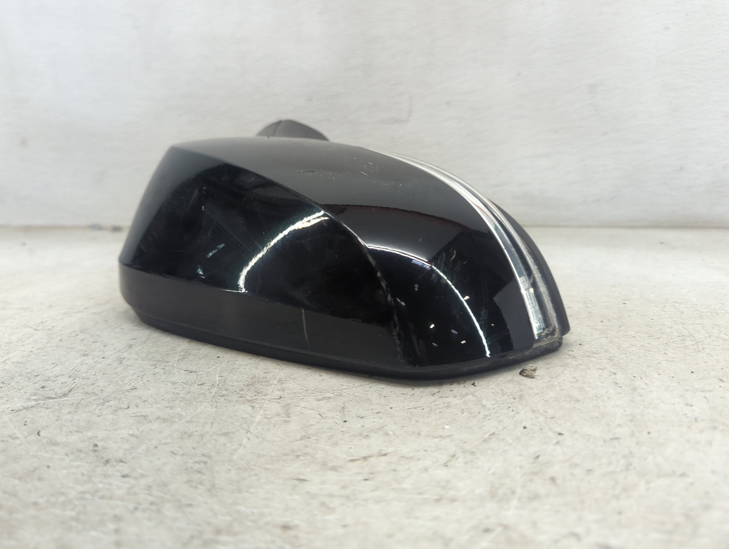 2019-2022 Toyota Rav4 Passenger Side View Mirror - Right Door Mirror OEM Used - Oemusedautoparts1.com