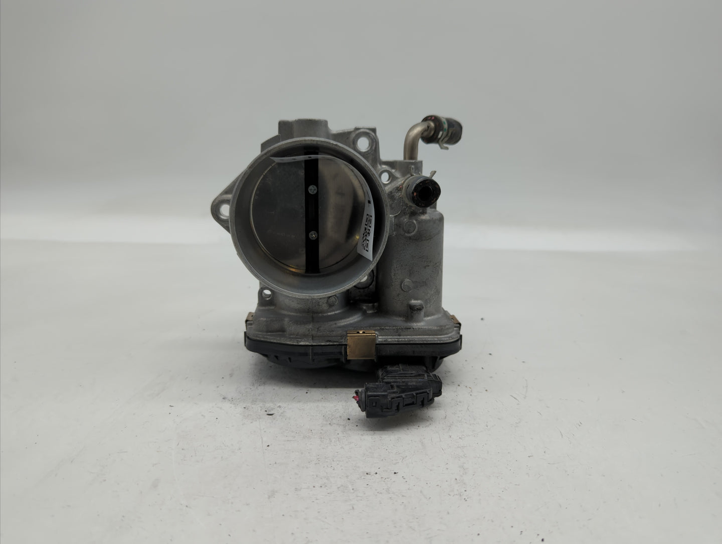 2019-2022 Toyota Rav4 Throttle Body P/N:22030-F0010 Fits Fits 2018 2019 2020 2021 2022 OEM Used Auto Parts - Oemusedautopart
