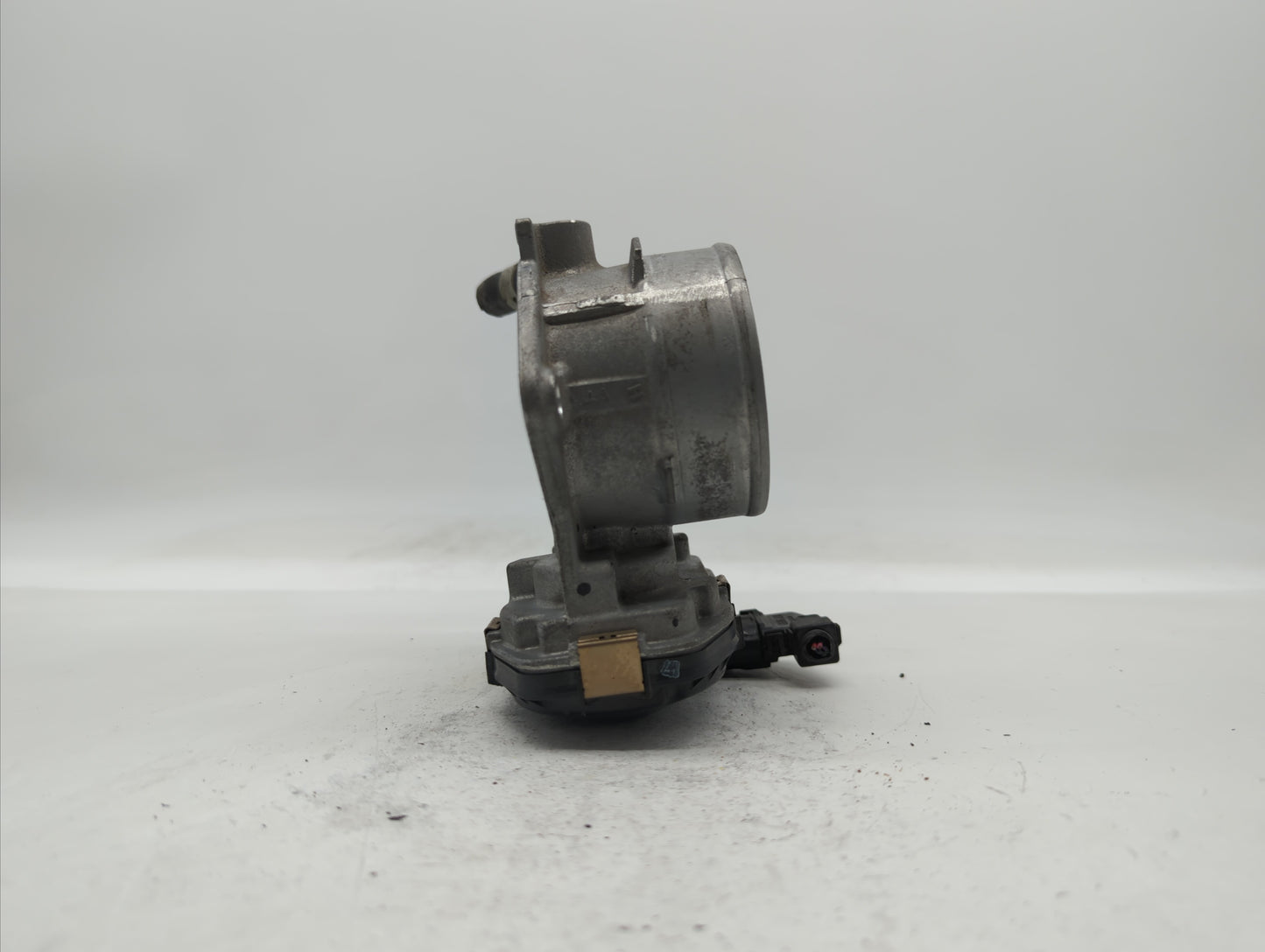 2019-2022 Toyota Rav4 Throttle Body P/N:22030-F0010 Fits Fits 2018 2019 2020 2021 2022 OEM Used Auto Parts - Oemusedautopart