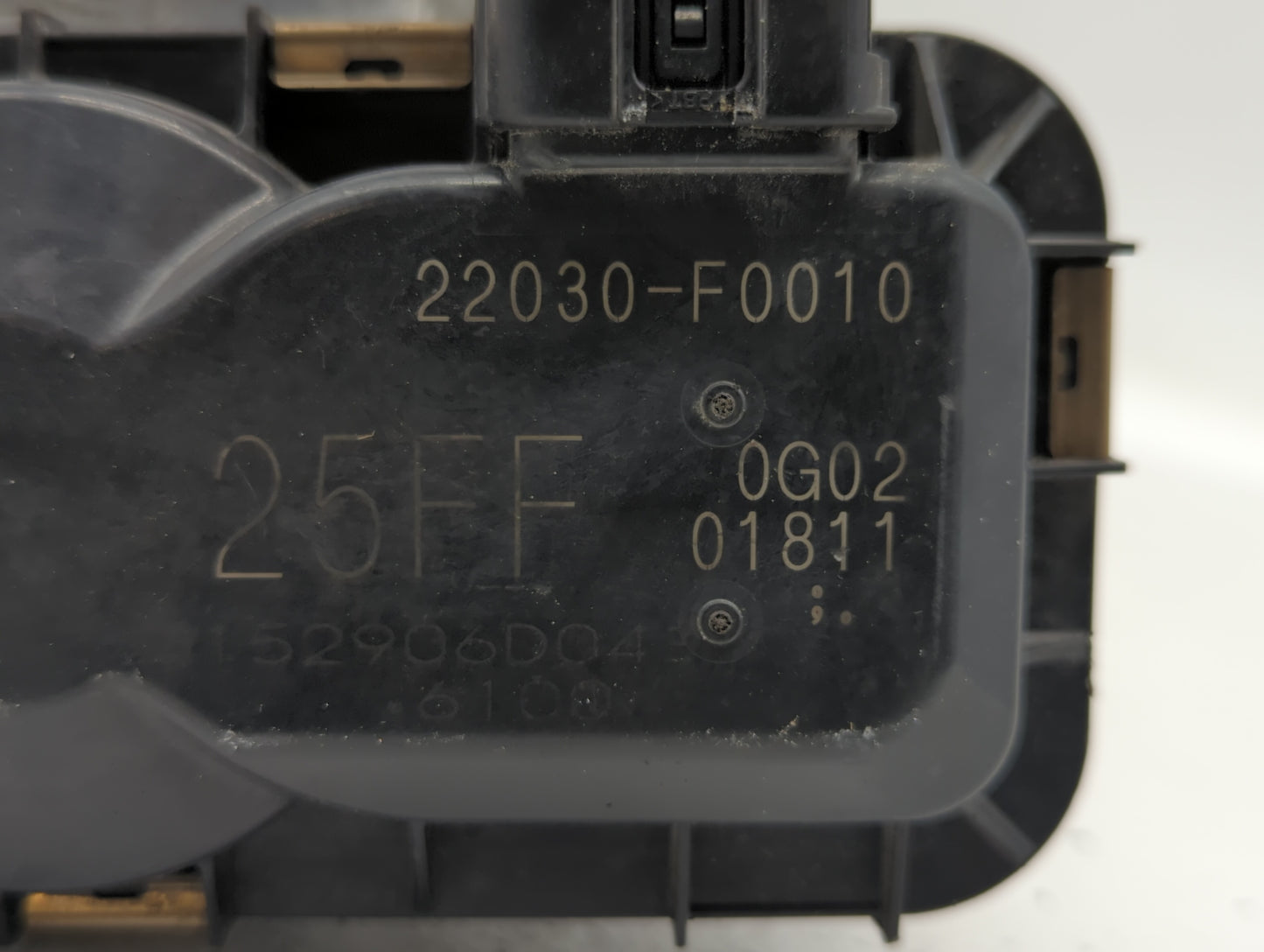 2019-2022 Toyota Rav4 Throttle Body P/N:22030-F0010 Fits Fits 2018 2019 2020 2021 2022 OEM Used Auto Parts - Oemusedautopart