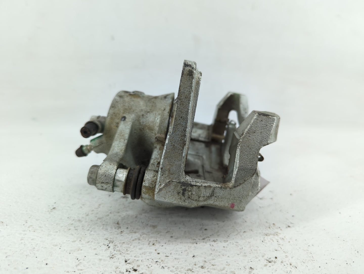 2019-2022 Toyota Rav4 Front Passenger Right Brake Caliper - Oemusedautoparts1.com