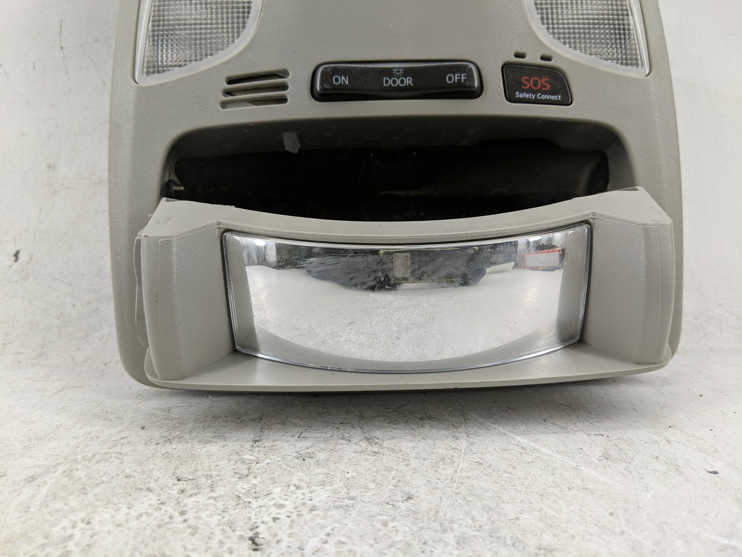 2020 Toyota Sienna Overhead Roof Console - Oemusedautoparts1.com