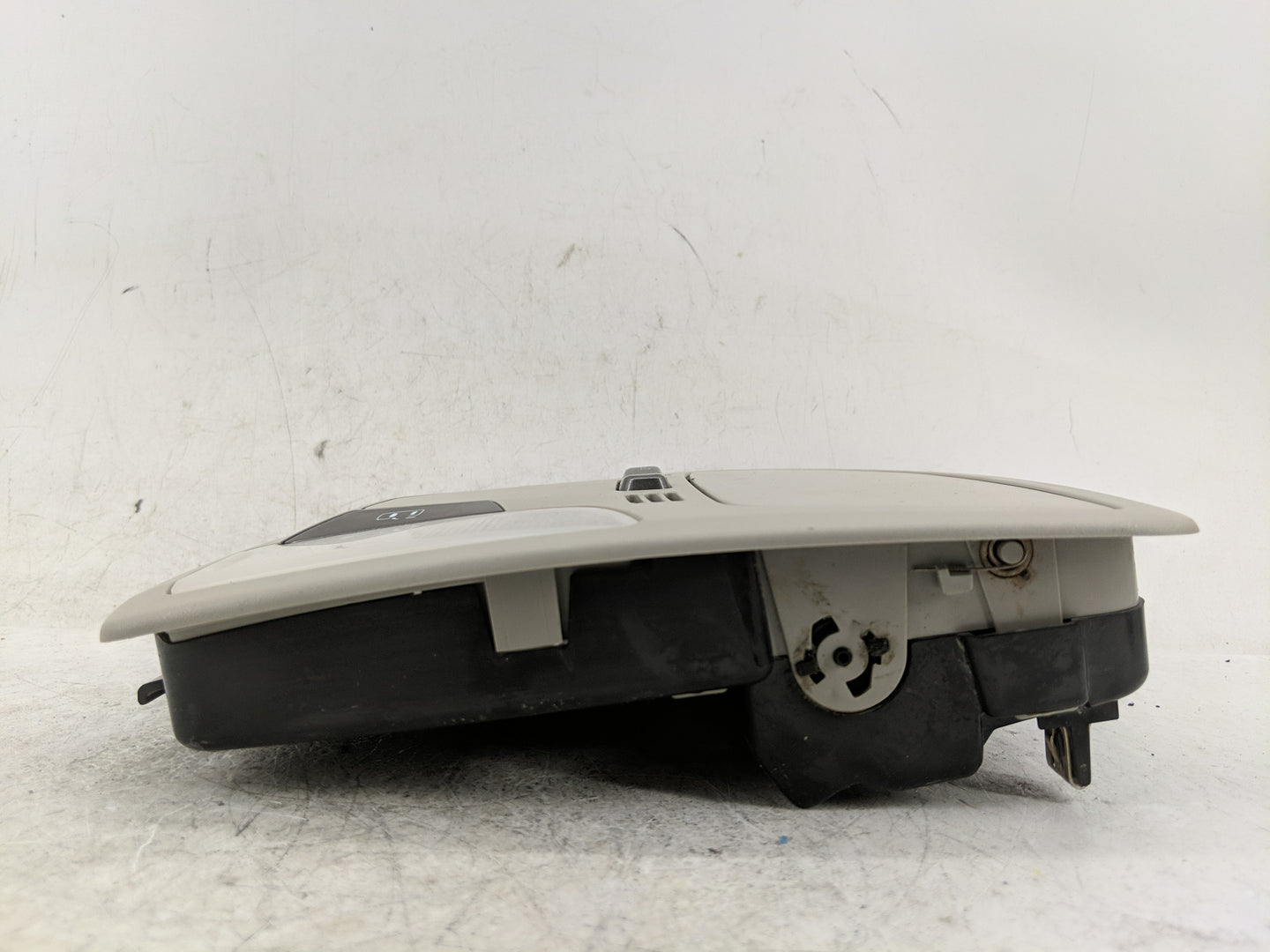 2020 Toyota Sienna Overhead Roof Console - Oemusedautoparts1.com