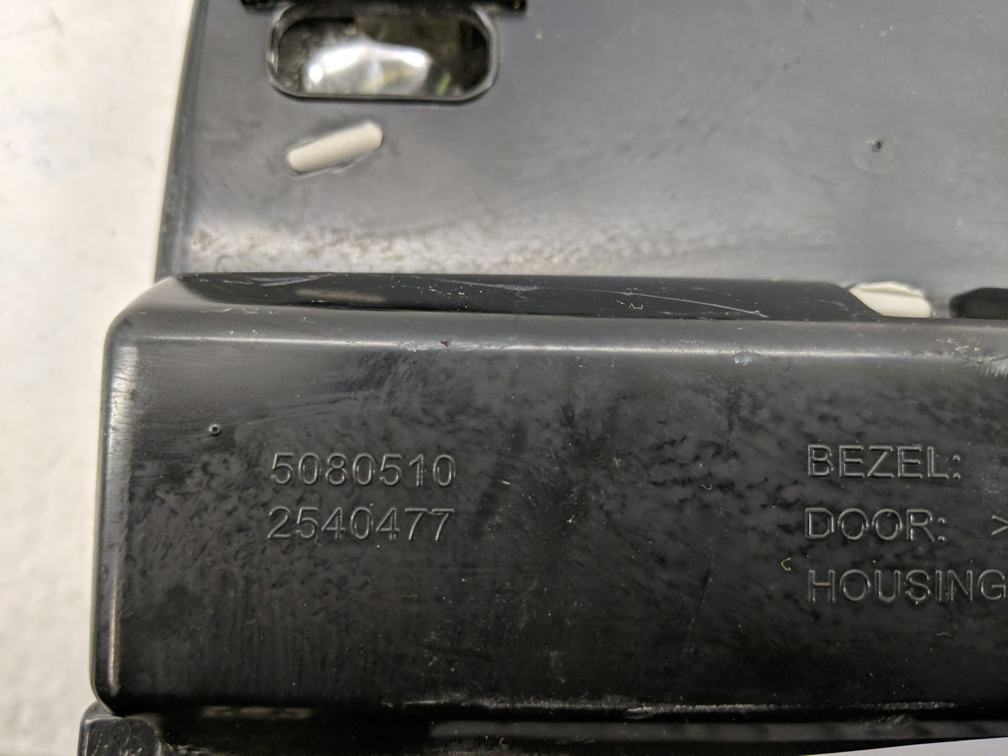 2020 Toyota Sienna Overhead Roof Console - Oemusedautoparts1.com