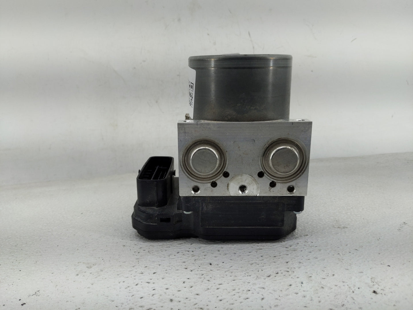 2018-2020 Toyota Sienna ABS Pump Control Module Replacement P/N:44540-08320 Fits Fits 2018 2019 2020 OEM Used Auto Parts - O