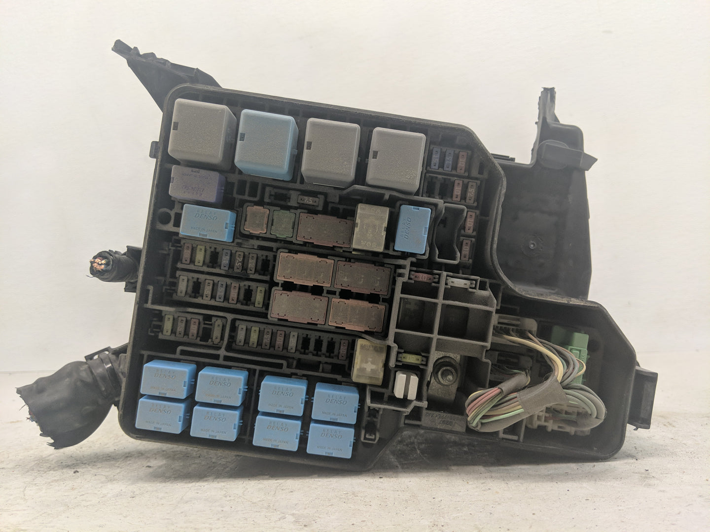 2020 Toyota Sienna Fusebox Fuse Box Panel Relay Module Fits OEM Used Auto Parts - Oemusedautoparts1.com