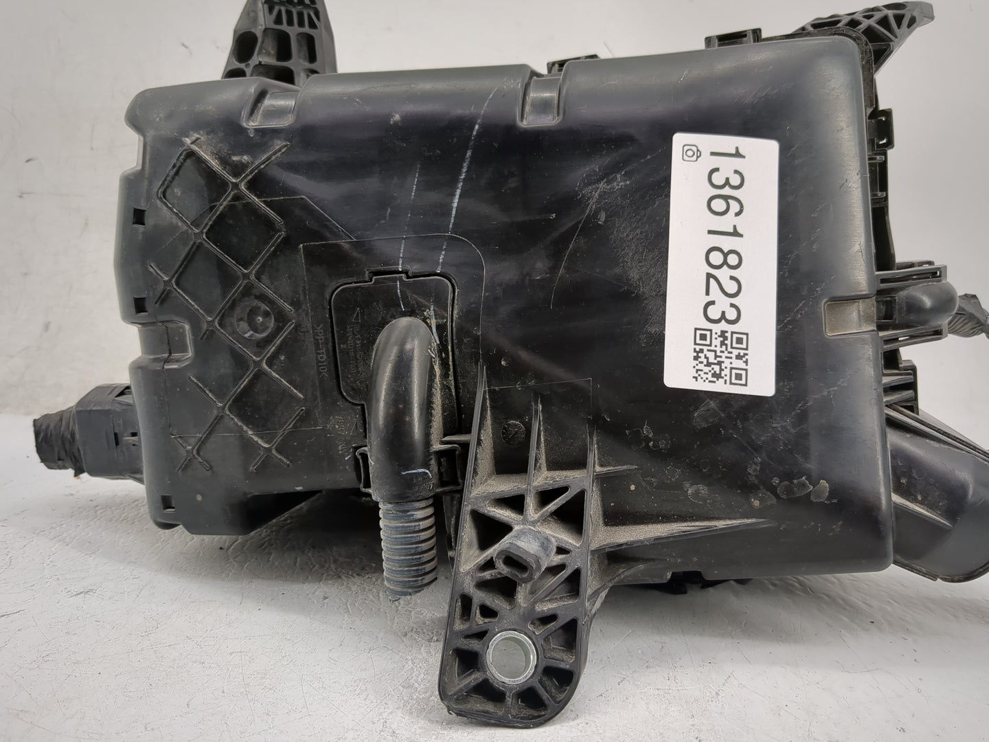 2017-2020 Toyota Sienna Fusebox Fuse Box Panel Relay Module P/N:82672-08200 Fits Fits 2017 2018 2019 2020 OEM Used Auto Part
