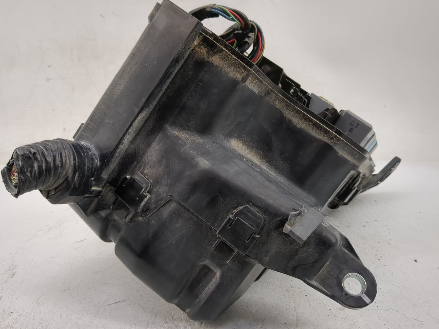 2017-2020 Toyota Sienna Fusebox Fuse Box Panel Relay Module P/N:82672-08200 Fits Fits 2017 2018 2019 2020 OEM Used Auto Part