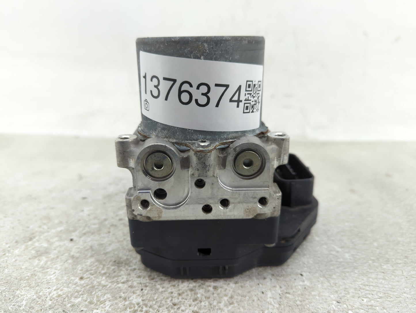 2018-2020 Toyota Sienna ABS Pump Control Module Replacement P/N:44540-08270 Fits Fits 2018 2019 2020 OEM Used Auto Parts - O