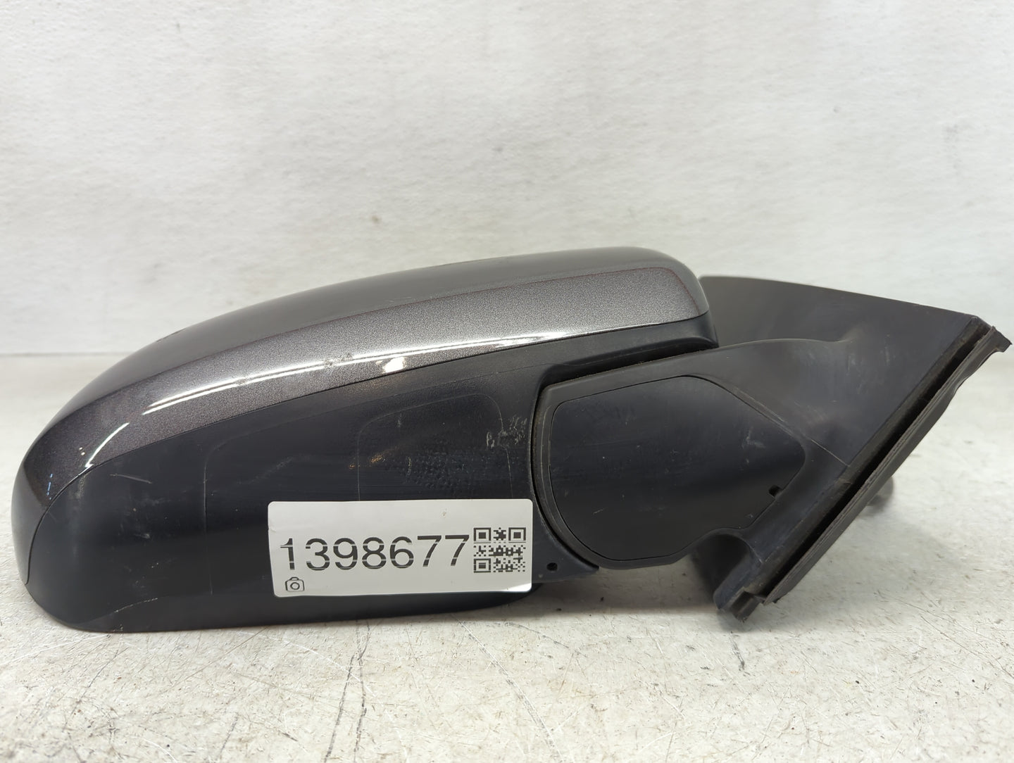 2018-2020 Toyota Sienna Passenger Side View Mirror - Right Door Mirror OEM Used - Oemusedautoparts1.com