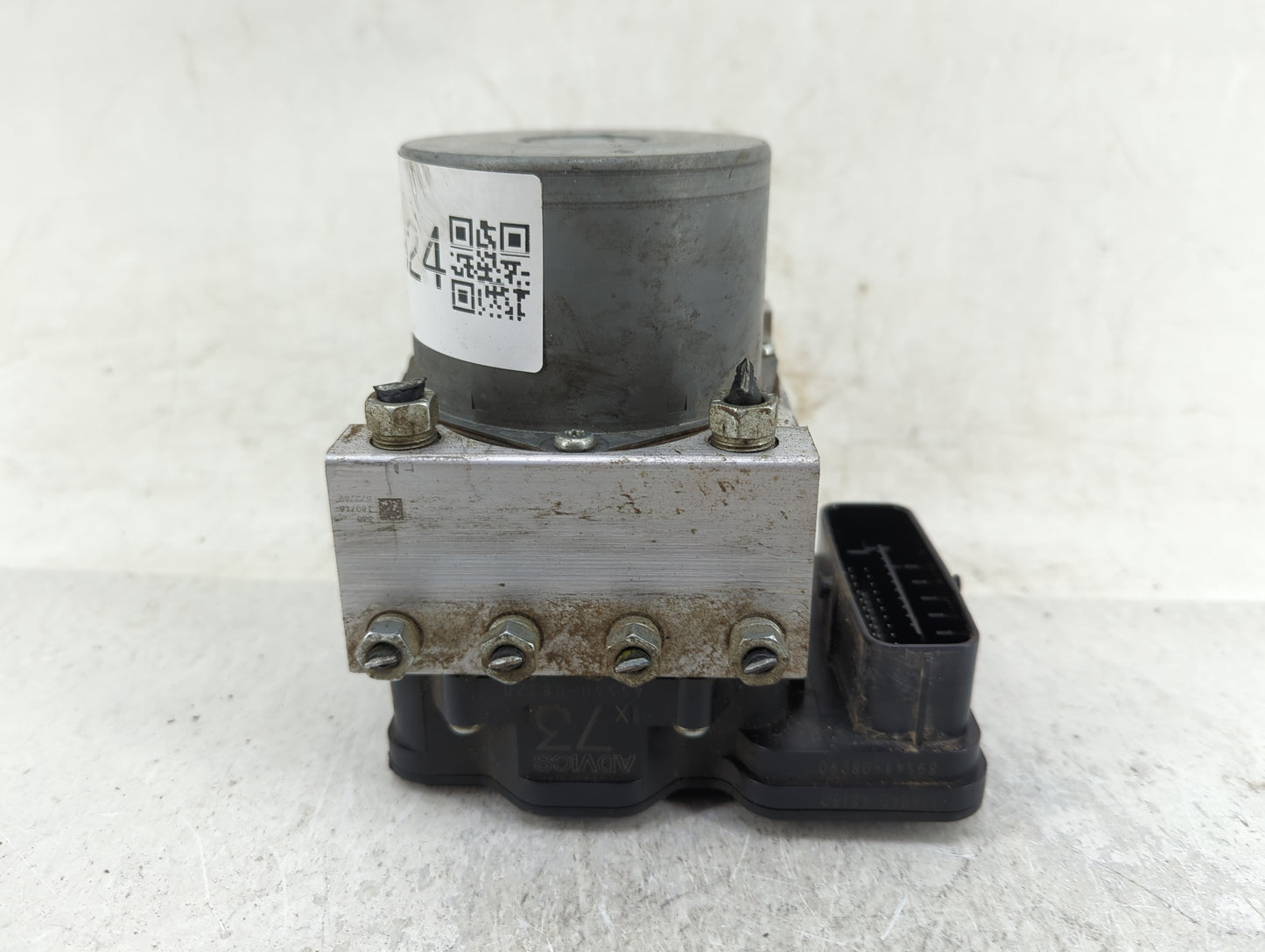 2018-2020 Toyota Sienna ABS Pump Control Module Replacement P/N:44540-08270 Fits Fits 2018 2019 2020 OEM Used Auto Parts - O
