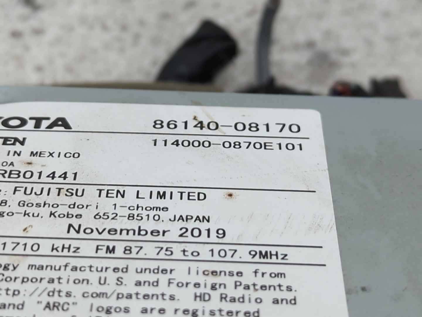 2019-2020 Toyota Sienna Radio AM FM Cd Player Receiver Replacement P/N:86140-08170 Fits Fits 2019 2020 OEM Used Auto Parts -
