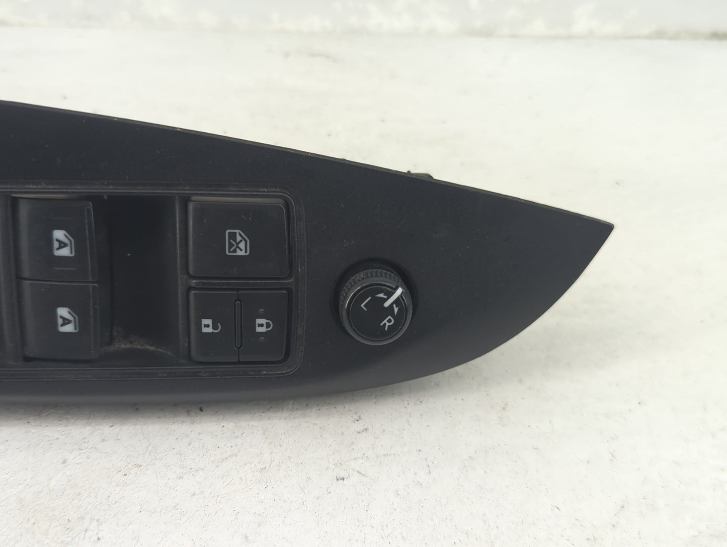 2015-2020 Toyota Sienna Master Power Window Switch Replacement Driver Side Left P/N:515676B Fits OEM Used Auto Parts - Oemus