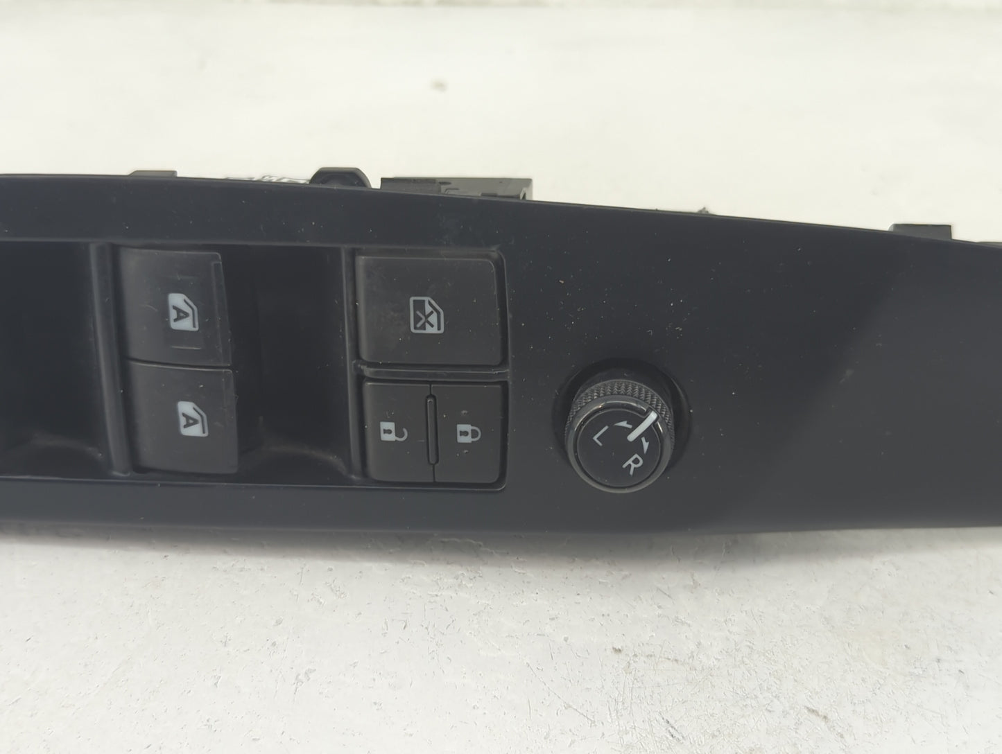 2015-2020 Toyota Sienna Master Power Window Switch Replacement Driver Side Left P/N:515676 Fits Fits 2015 2016 2017 2018 201