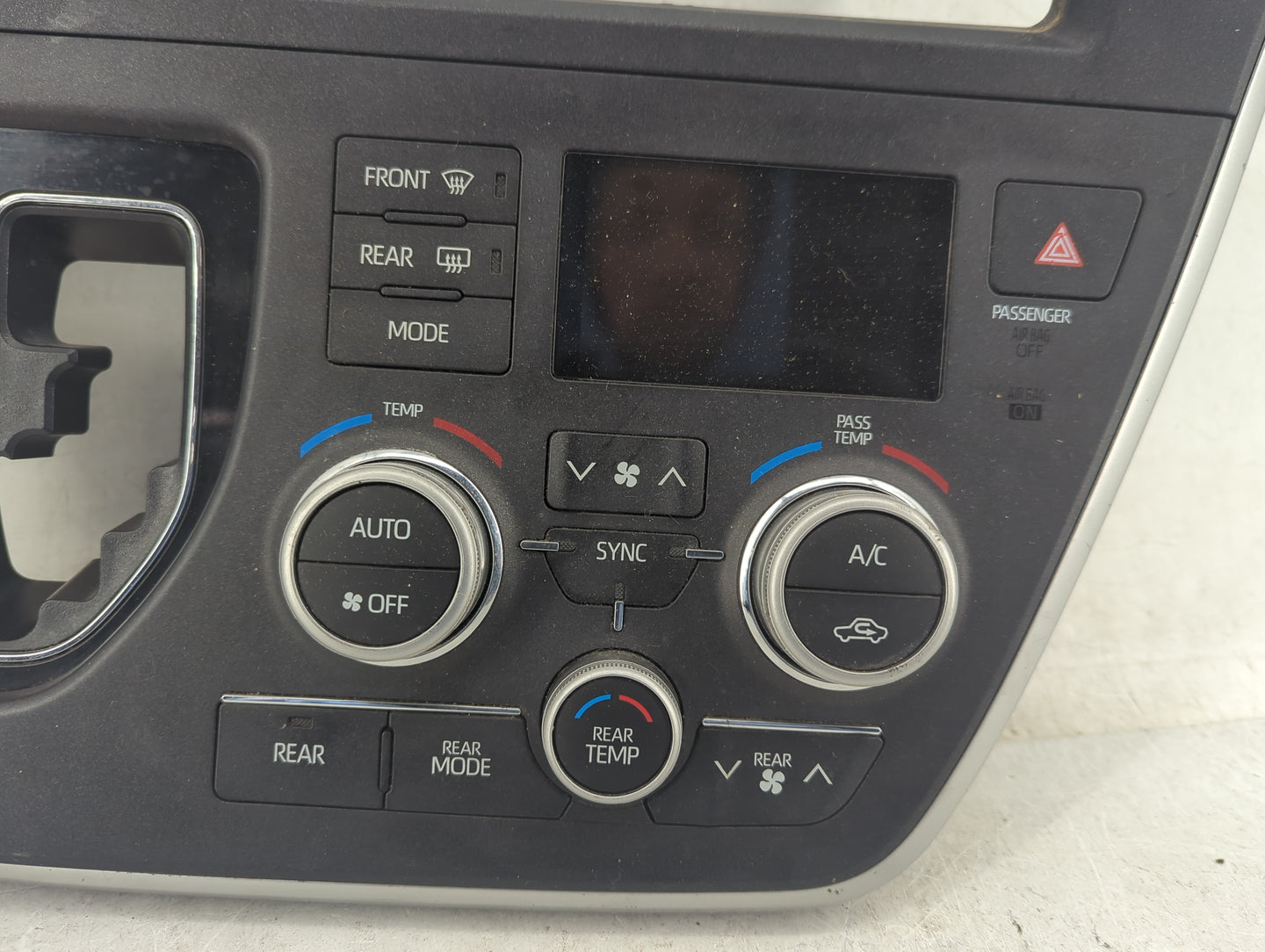 2018-2020 Toyota Sienna Climate Control Module Temperature AC/Heater Replacement Fits Fits 2018 2019 2020 OEM Used Auto Part