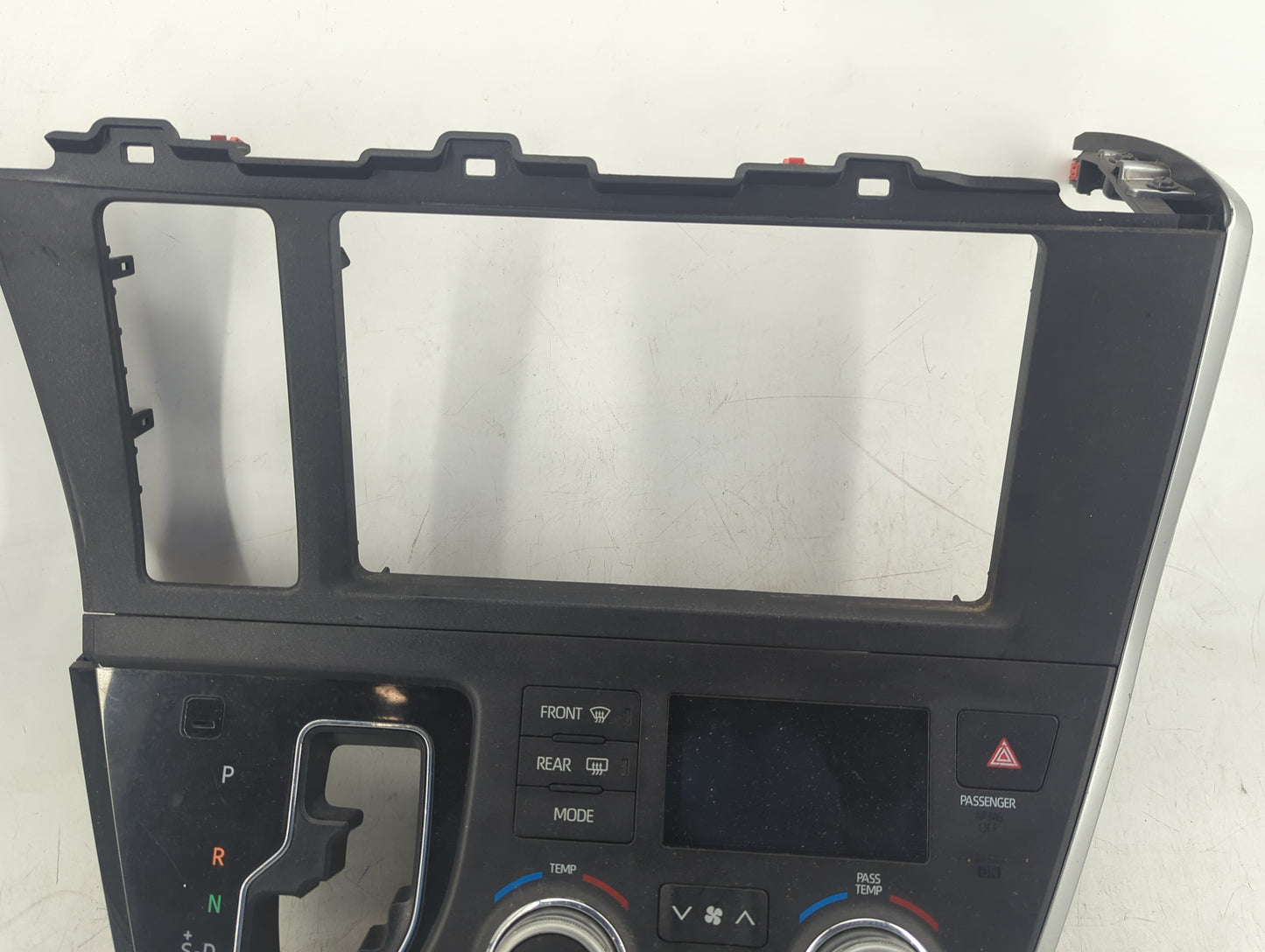 2018-2020 Toyota Sienna Climate Control Module Temperature AC/Heater Replacement Fits Fits 2018 2019 2020 OEM Used Auto Part