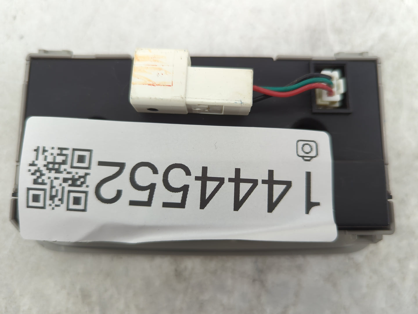 2015-2020 Toyota Sienna Climate Control Module Temperature AC/Heater Replacement P/N:75D875 Fits OEM Used Auto Parts - Oemus