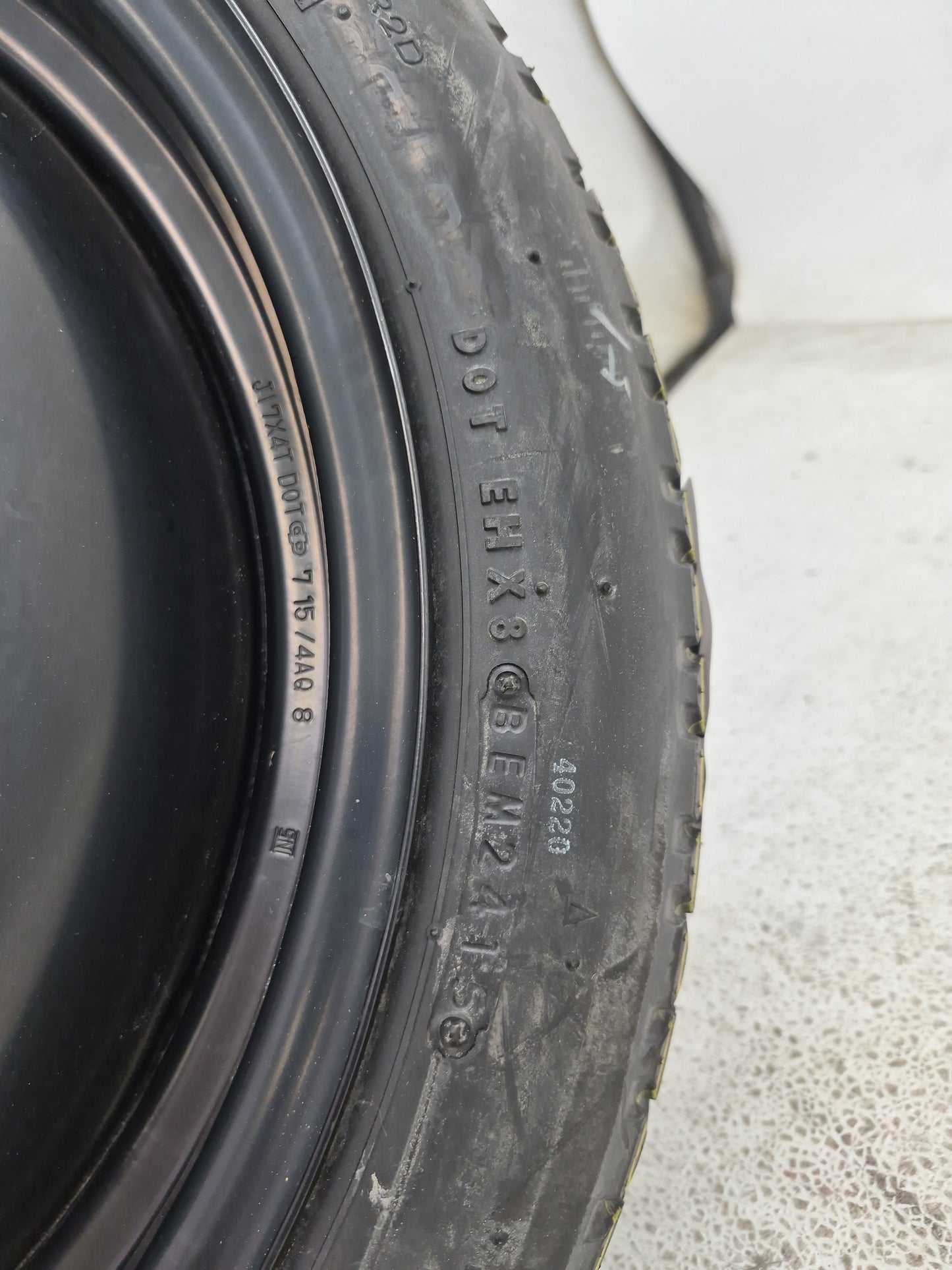 2011-2020 Toyota Sienna Oem Wheel Rim - Oemusedautoparts1.com