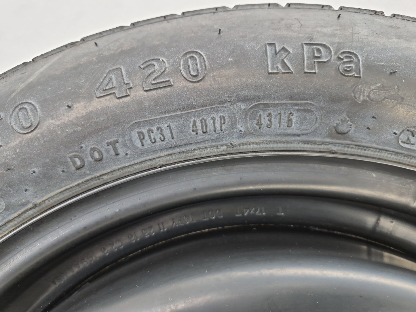 2011-2020 Toyota Sienna Oem Wheel Rim 1461438 - Oemusedautoparts1.com
