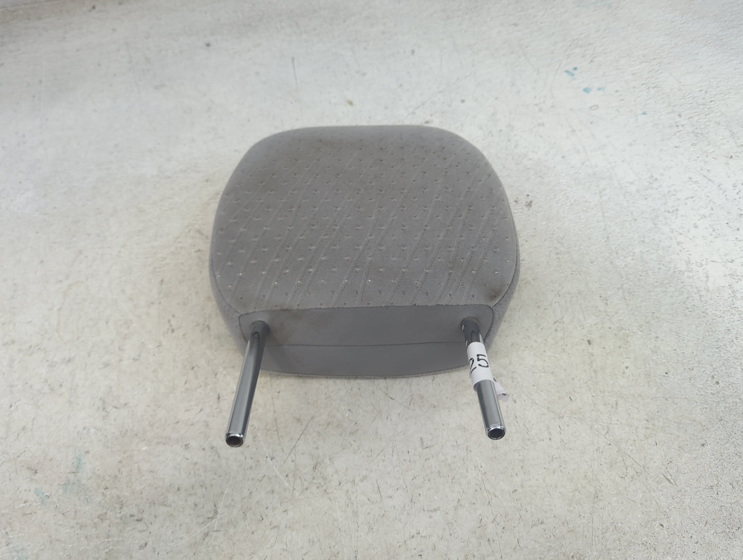 2020 Toyota Sienna Headrest Head Rest Front Driver Passenger Seat Fits OEM Used Auto Parts - Oemusedautoparts1.com