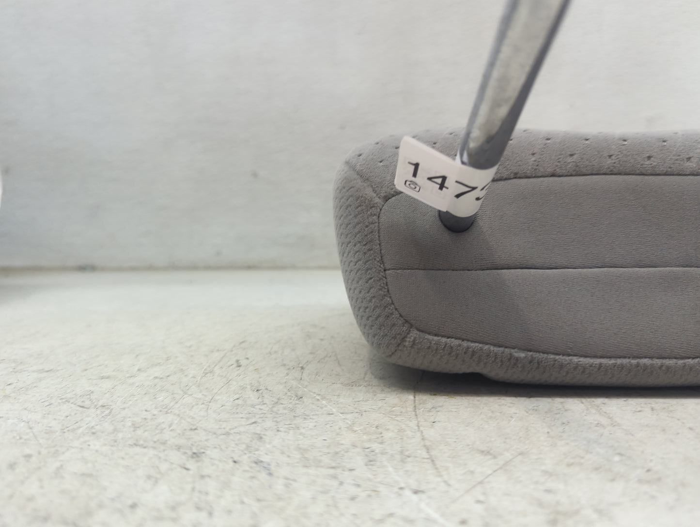 2020 Toyota Sienna Headrest Head Rest Front Driver Seat Gray - Oemusedautoparts1.com