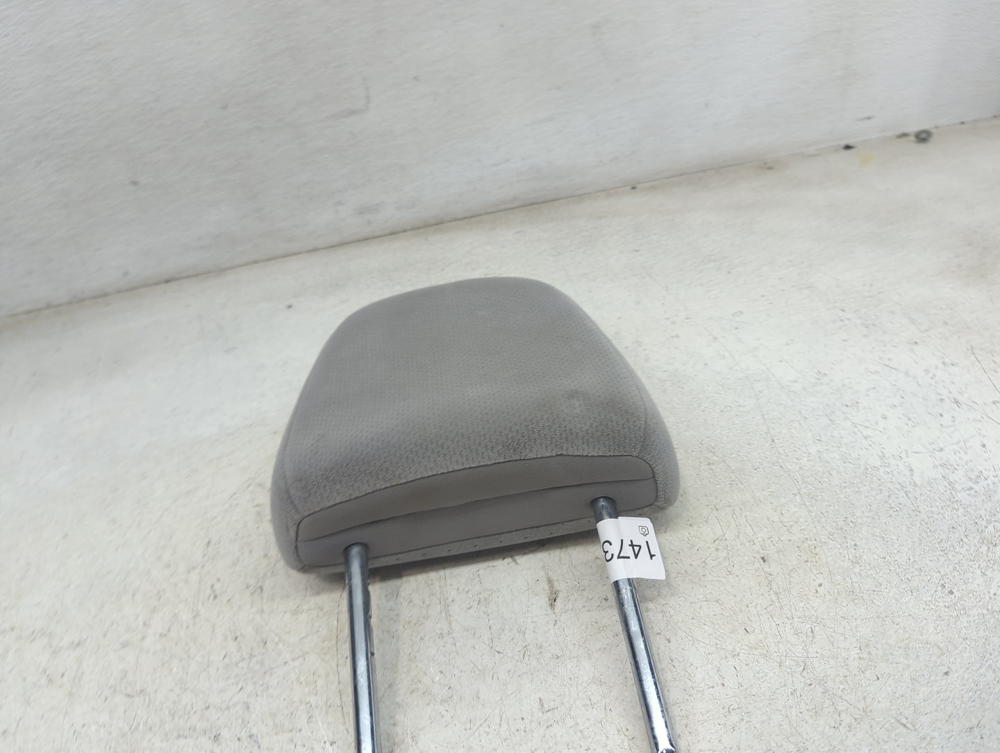 2020 Toyota Sienna Headrest Head Rest Front Driver Seat Gray - Oemusedautoparts1.com