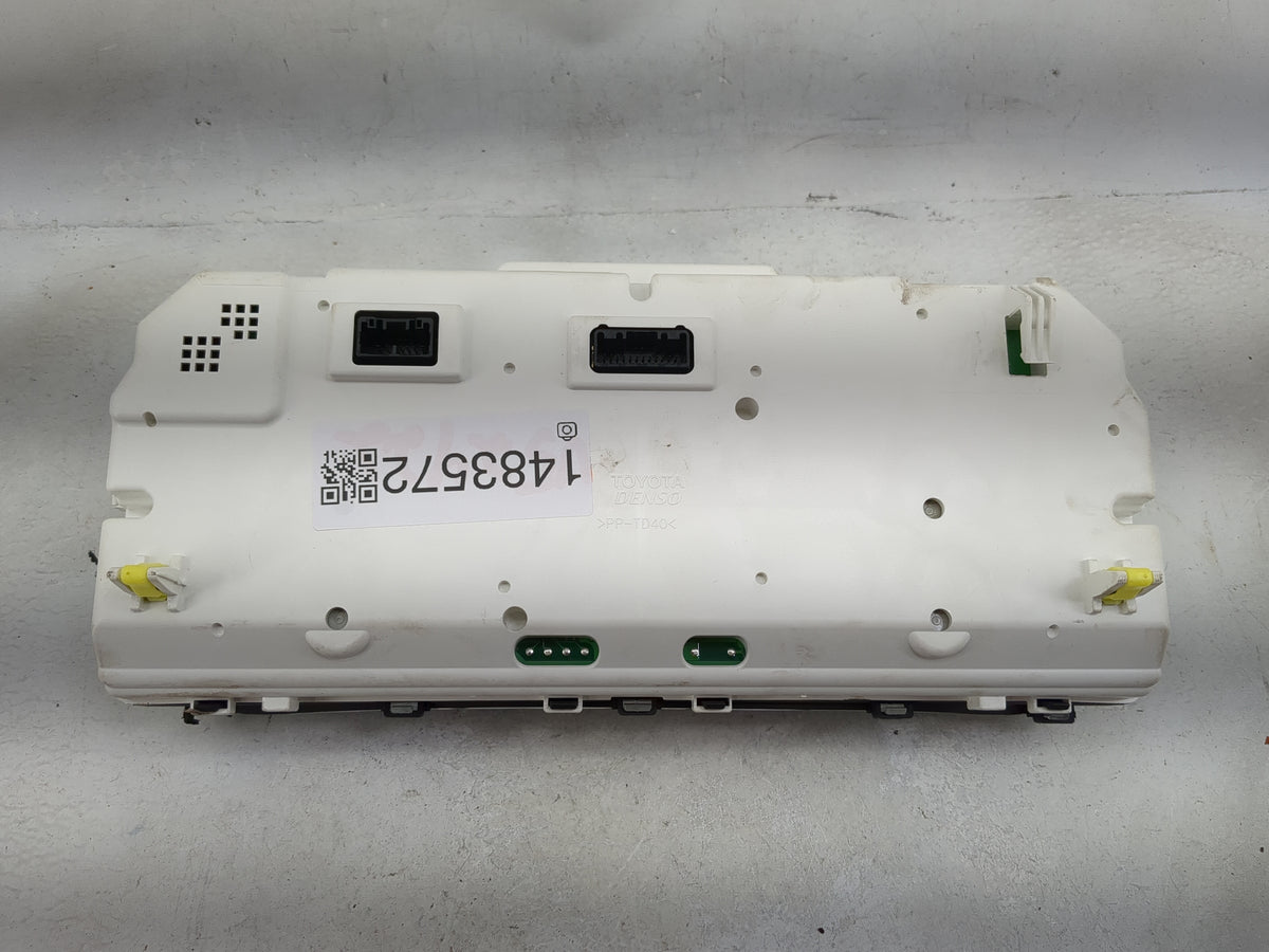 2020 Toyota Sienna Instrument Cluster Speedometer Gauges P/N:83800-08892-00 TN157410-3900 Miles: Fits OEM Used Auto Parts - 