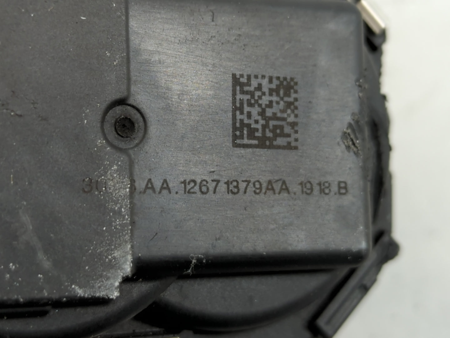 2017-2020 Toyota Sienna Throttle Body P/N:12671379AA Fits Fits 2016 2017 2018 2019 2020 2021 2022 OEM Used Auto Parts - Oemu