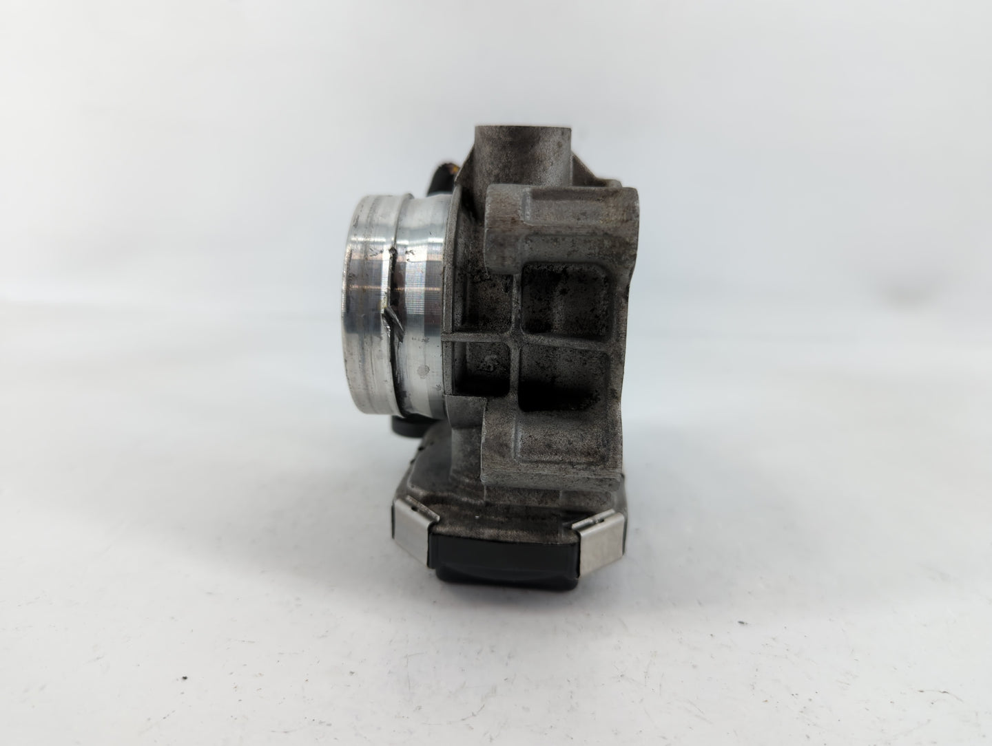 2017-2020 Toyota Sienna Throttle Body P/N:1135B 12671379AA Fits Fits 2016 2017 2018 2019 2020 2021 2022 OEM Used Auto Parts 