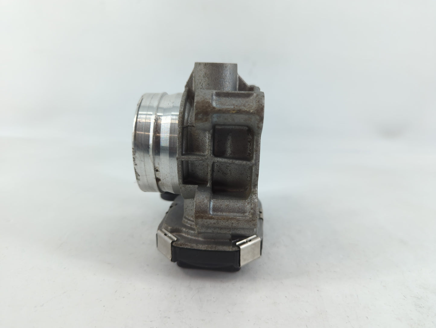 2017-2020 Toyota Sienna Throttle Body P/N:12671379AA Fits Fits 2016 2017 2018 2019 2020 2021 2022 OEM Used Auto Parts - Oemu