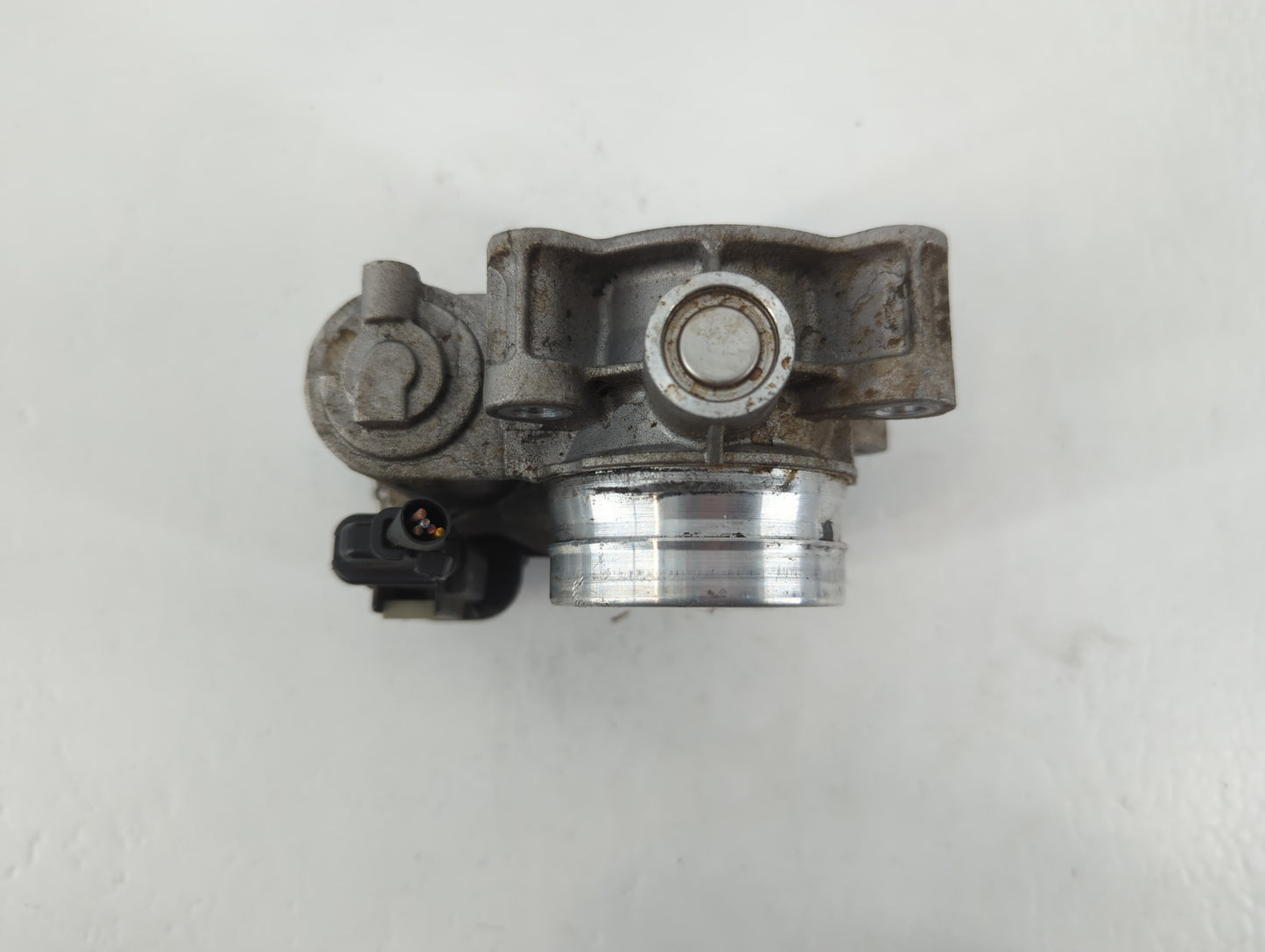 2017-2020 Toyota Sienna Throttle Body P/N:12671379AA Fits Fits 2016 2017 2018 2019 2020 2021 2022 OEM Used Auto Parts - Oemu