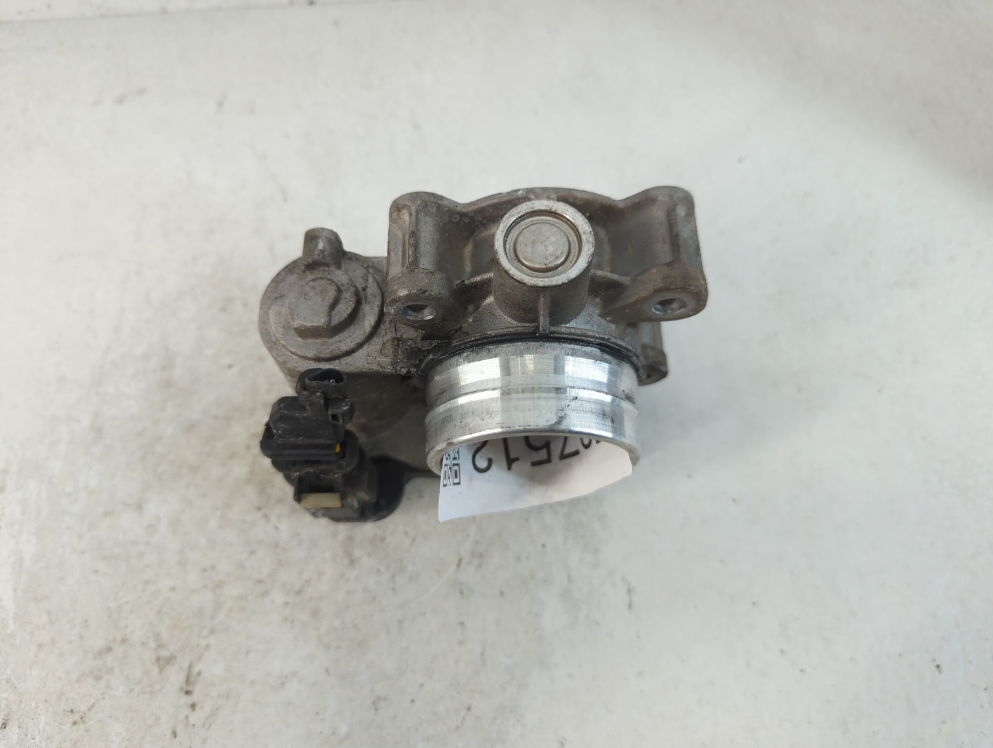 2017-2020 Toyota Sienna Throttle Body P/N:12671379AA Fits Fits 2016 2017 2018 2019 2020 2021 2022 OEM Used Auto Parts - Oemu