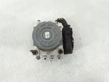 2018-2022 Toyota Tacoma ABS Pump Control Module Replacement P/N:116040-48130 Fits Fits 2018 2019 2020 2021 2022 OEM Used Auto Parts