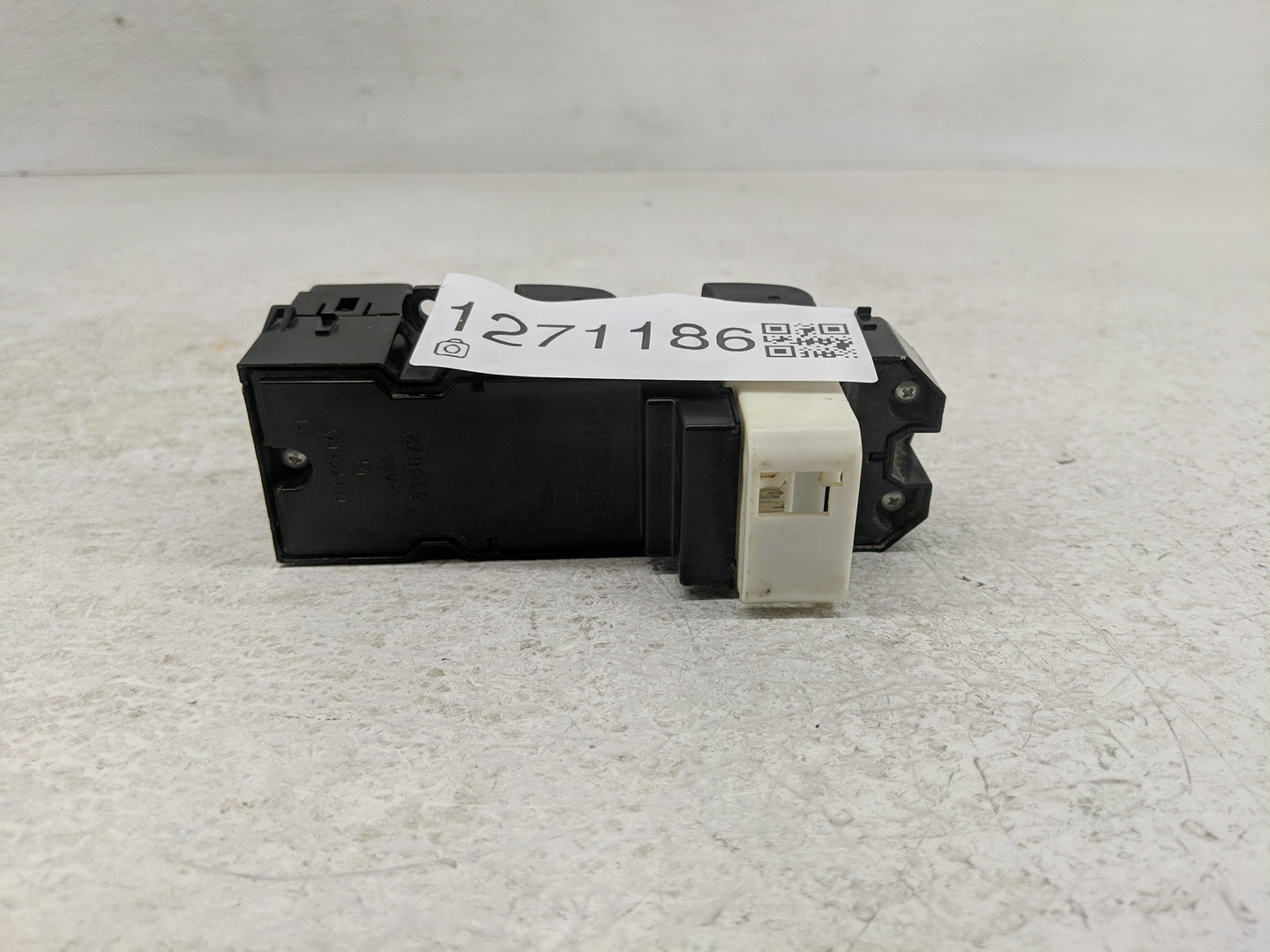 2016-2022 Toyota Tacoma Master Power Window Switch Replacement Driver Side Left P/N:84820-0E020 672-2K96 Fits OEM Used Auto 
