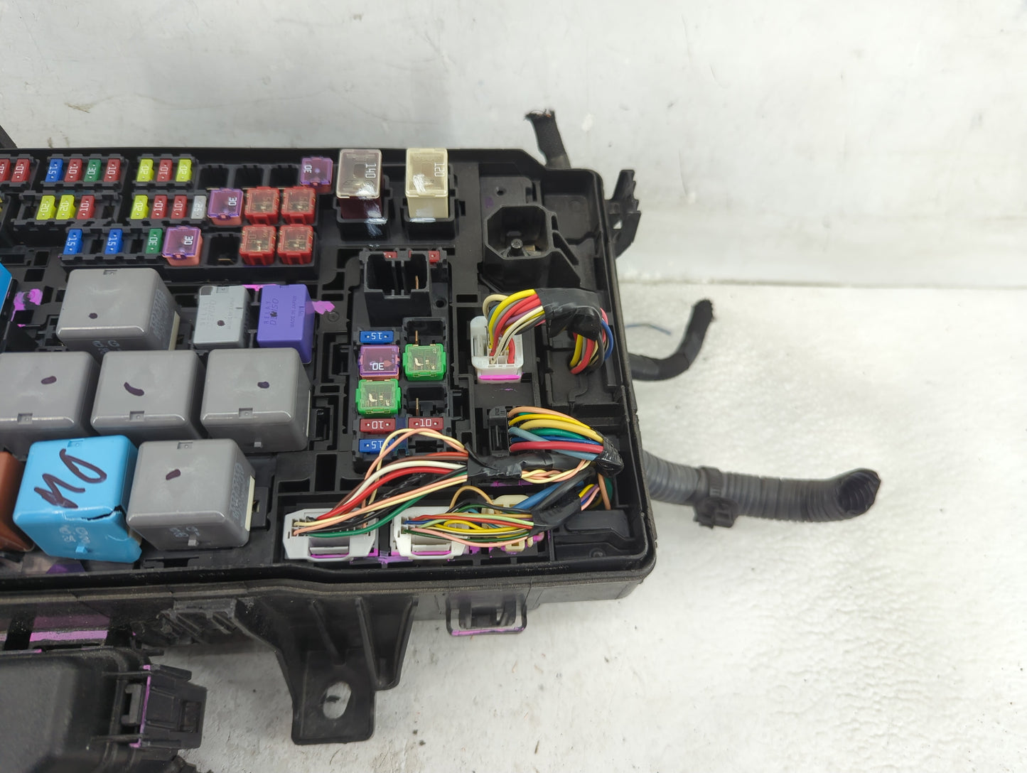 2016-2022 Toyota Tacoma Fusebox Fuse Box Panel Relay Module Fits Fits 2016 2017 2018 2019 2020 2021 2022 OEM Used Auto Parts