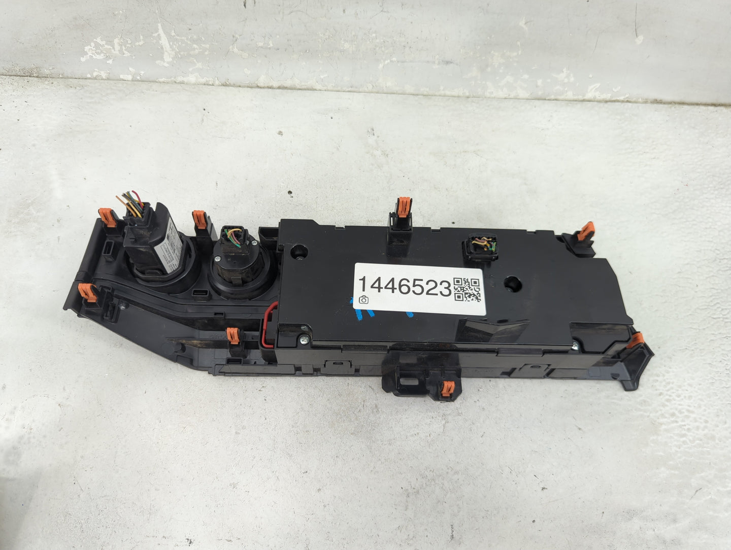 2020 Toyota Tacoma Climate Control Module Temperature AC/Heater Replacement Fits OEM Used Auto Parts - Oemusedautoparts1.com