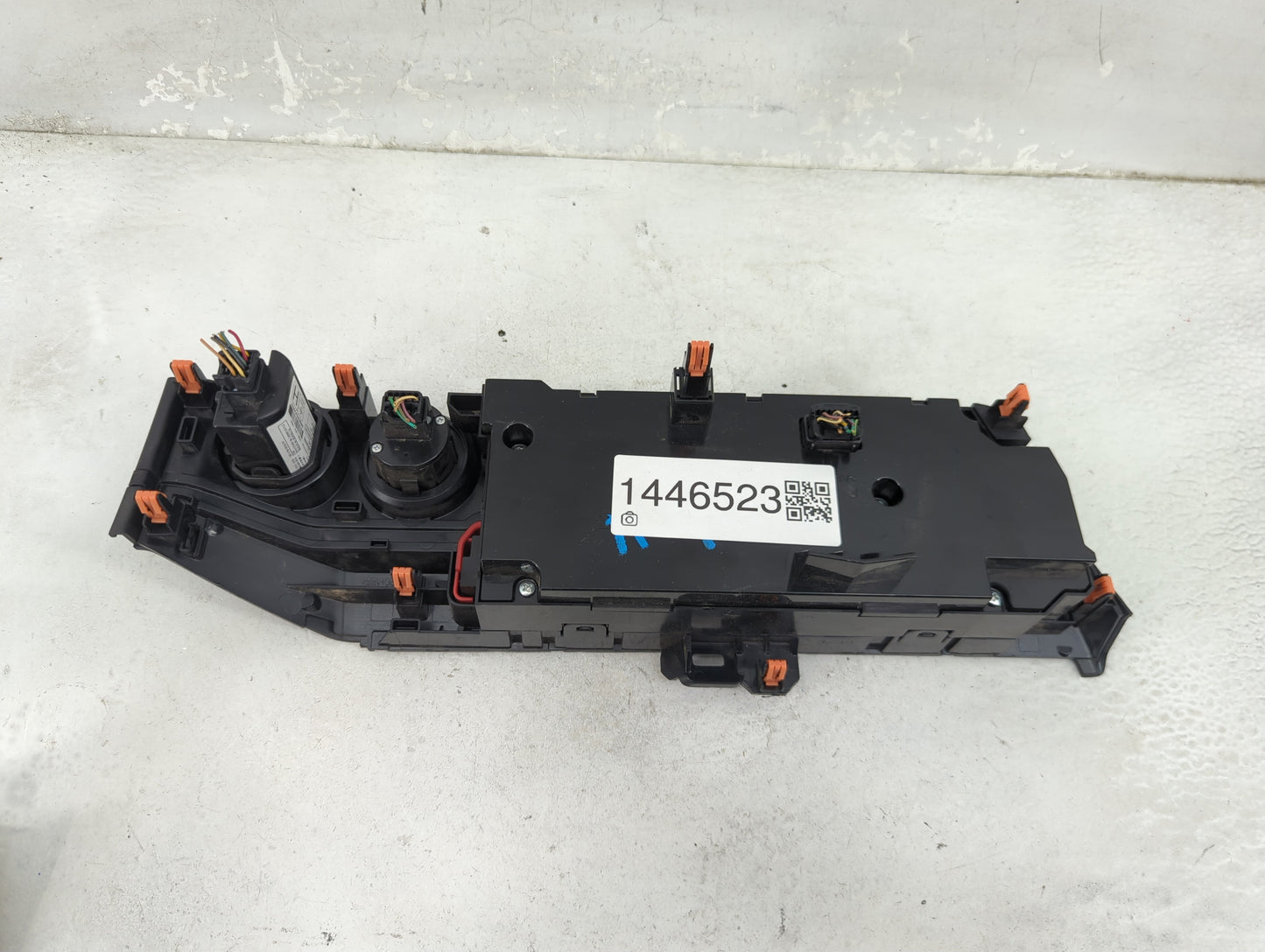 2020 Toyota Tacoma Climate Control Module Temperature AC/Heater Replacement Fits OEM Used Auto Parts - Oemusedautoparts1.com