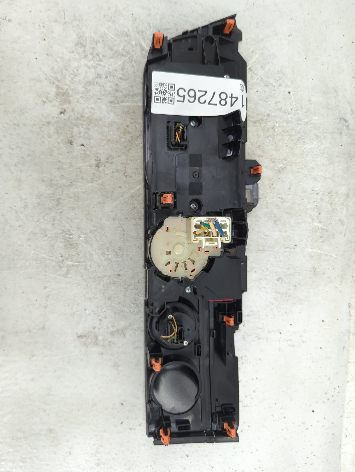 2020 Toyota Tacoma Climate Control Module Temperature AC/Heater Replacement Fits OEM Used Auto Parts - Oemusedautoparts1.com