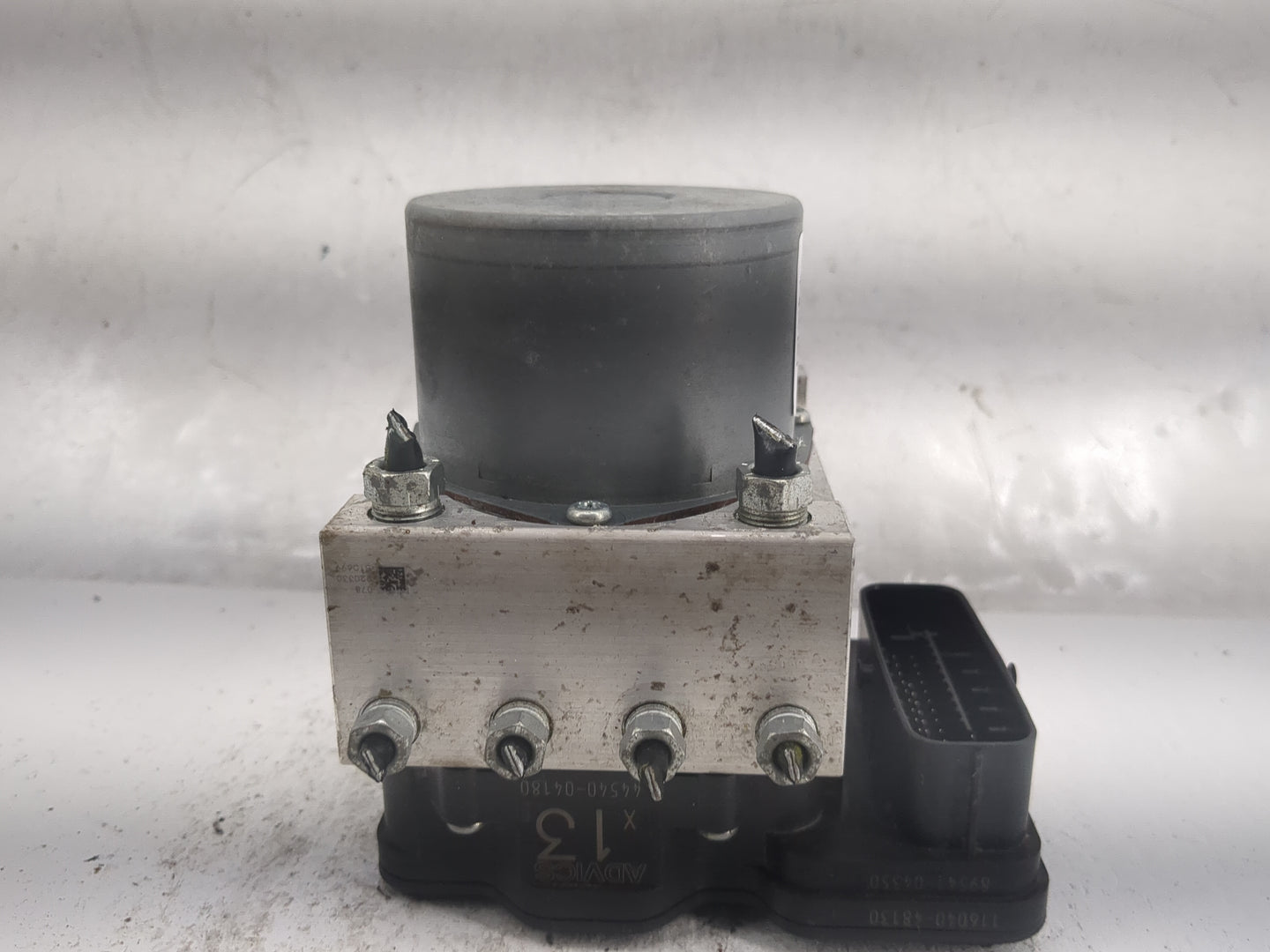 2018-2022 Toyota Tacoma ABS Pump Control Module Replacement P/N:44540-04180 89541-04530 Fits Fits 2018 2019 2020 2021 2022 O