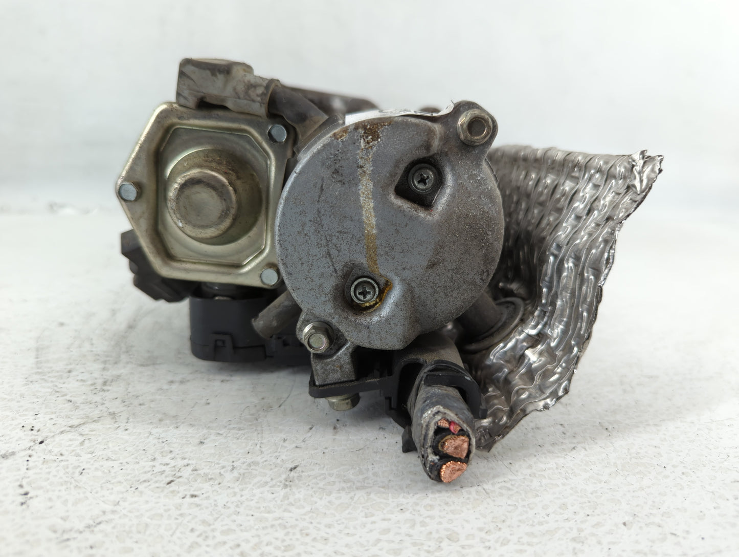 2016-2022 Toyota Tacoma Car Starter Motor Solenoid OEM Fits Fits 2016 2017 2018 2019 2020 2021 2022 OEM Used Auto Parts - Oe