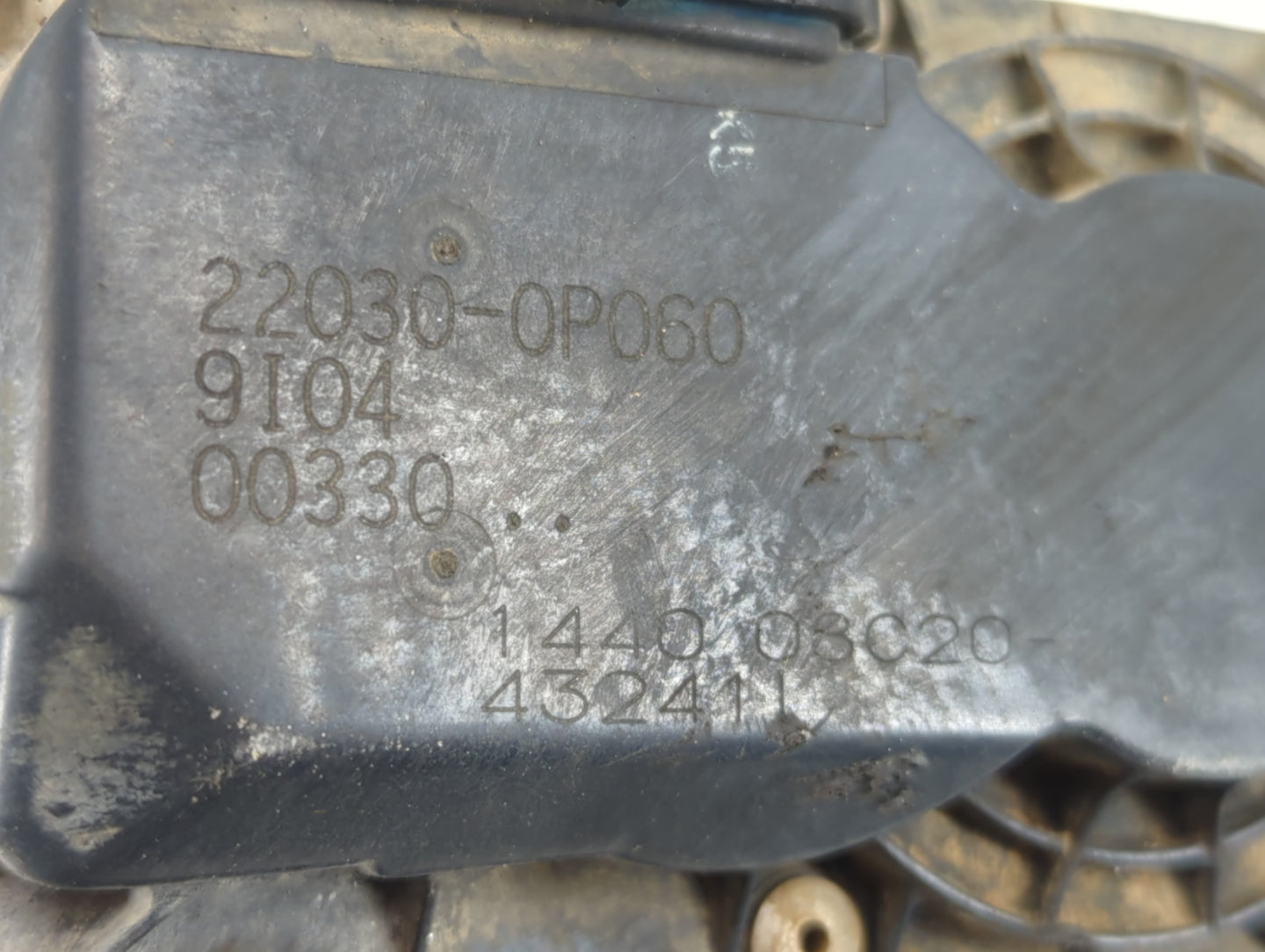 2016-2022 Toyota Tacoma Throttle Body P/N:22030-0P060 Fits Fits 2016 2017 2018 2019 2020 2021 2022 OEM Used Auto Parts - Oem