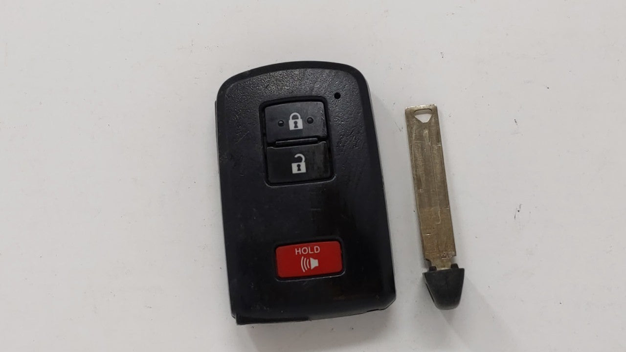 Toyota Tacoma Keyless Entry Remote Hyq14fba 281451-0020 3 Buttons - Oemusedautoparts1.com