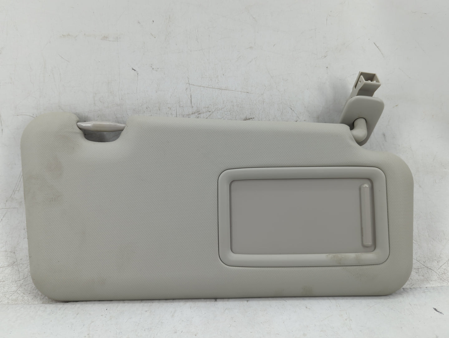 2019-2020 Toyota Yaris Sun Visor Shade Replacement Passenger Right Mirror Fits Fits 2019 2020 OEM Used Auto Parts - Oemuseda