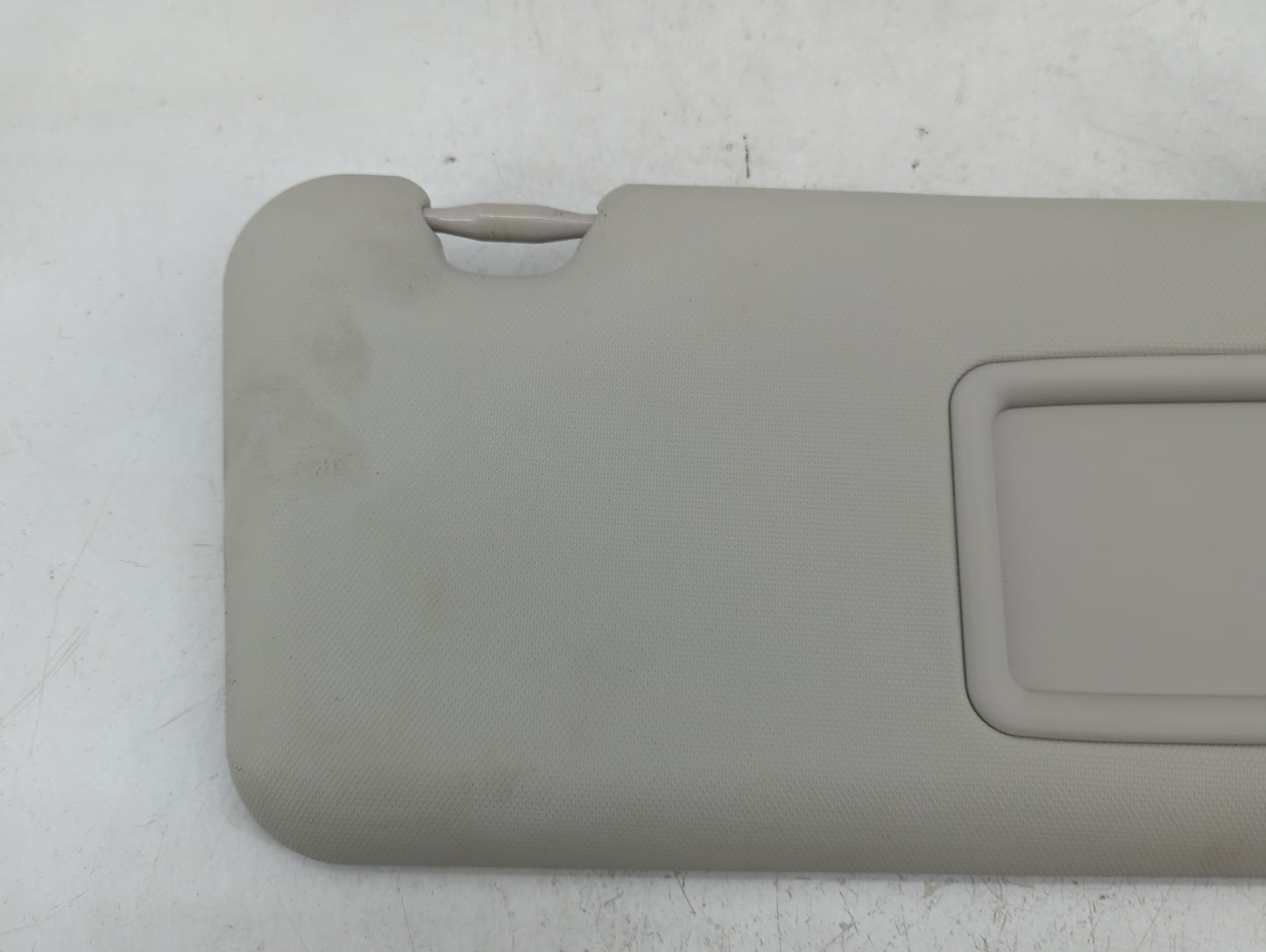 2019-2020 Toyota Yaris Sun Visor Shade Replacement Passenger Right Mirror Fits Fits 2019 2020 OEM Used Auto Parts - Oemuseda