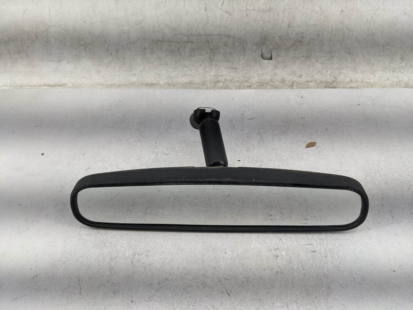 2016-2020 Toyota Yaris Interior Rear View Mirror Replacement OEM P/N:E11025617 E11015617 Fits Fits 2016 2017 2018 2019 2020 