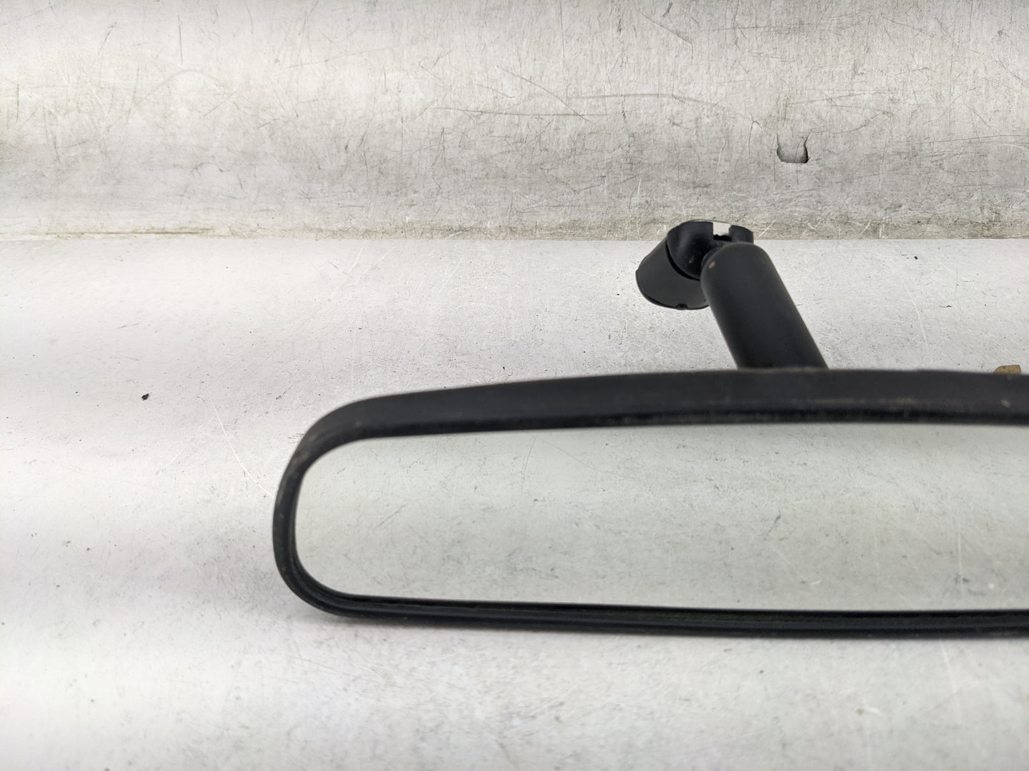 2016-2020 Toyota Yaris Interior Rear View Mirror Replacement OEM P/N:E11025617 E11015617 Fits Fits 2016 2017 2018 2019 2020 