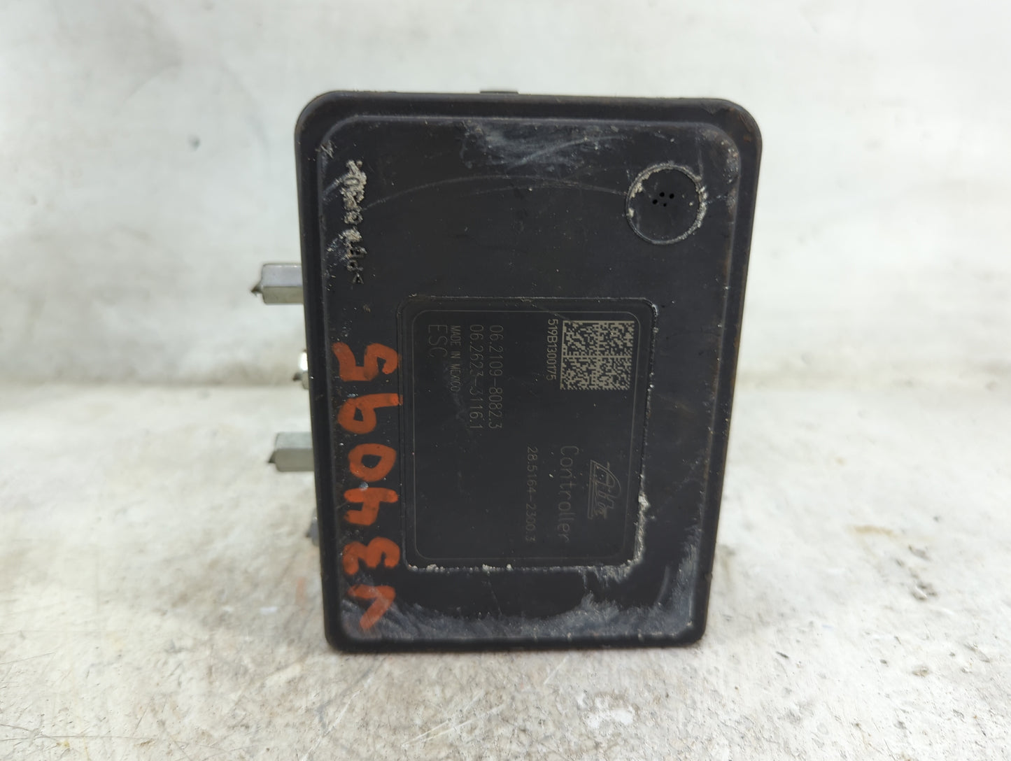2020 Toyota Yaris ABS Pump Control Module Replacement P/N:DG7L 43 7A0 KF620, 06.2102-4669.4, 06.2109-8082.3, 06.2923-3116.1 