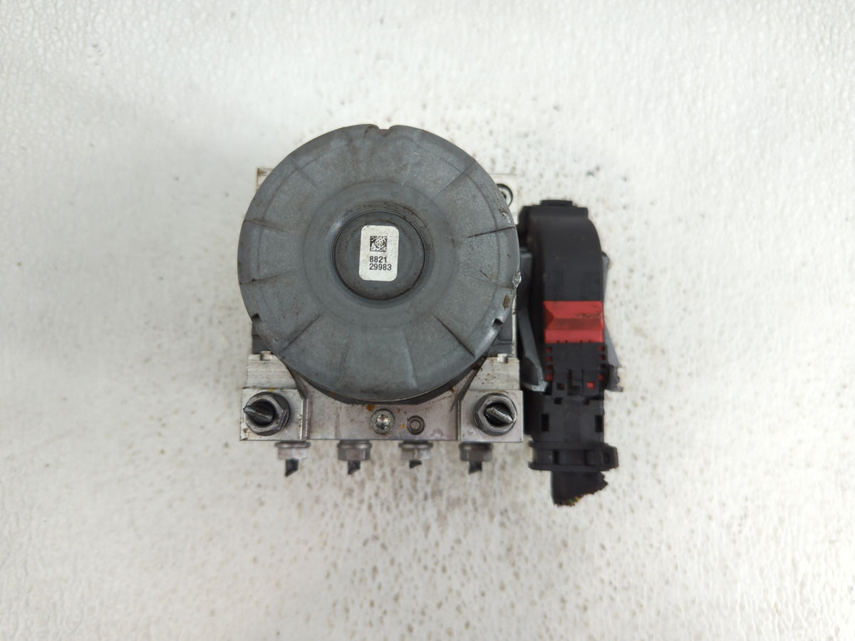 2020 Volkswagen Atlas Anti-Lock Brake ABS Pump Module Actuator OEM P/N:5Q0 614 517 DE Fits OEM Used Auto Parts - Oemusedauto